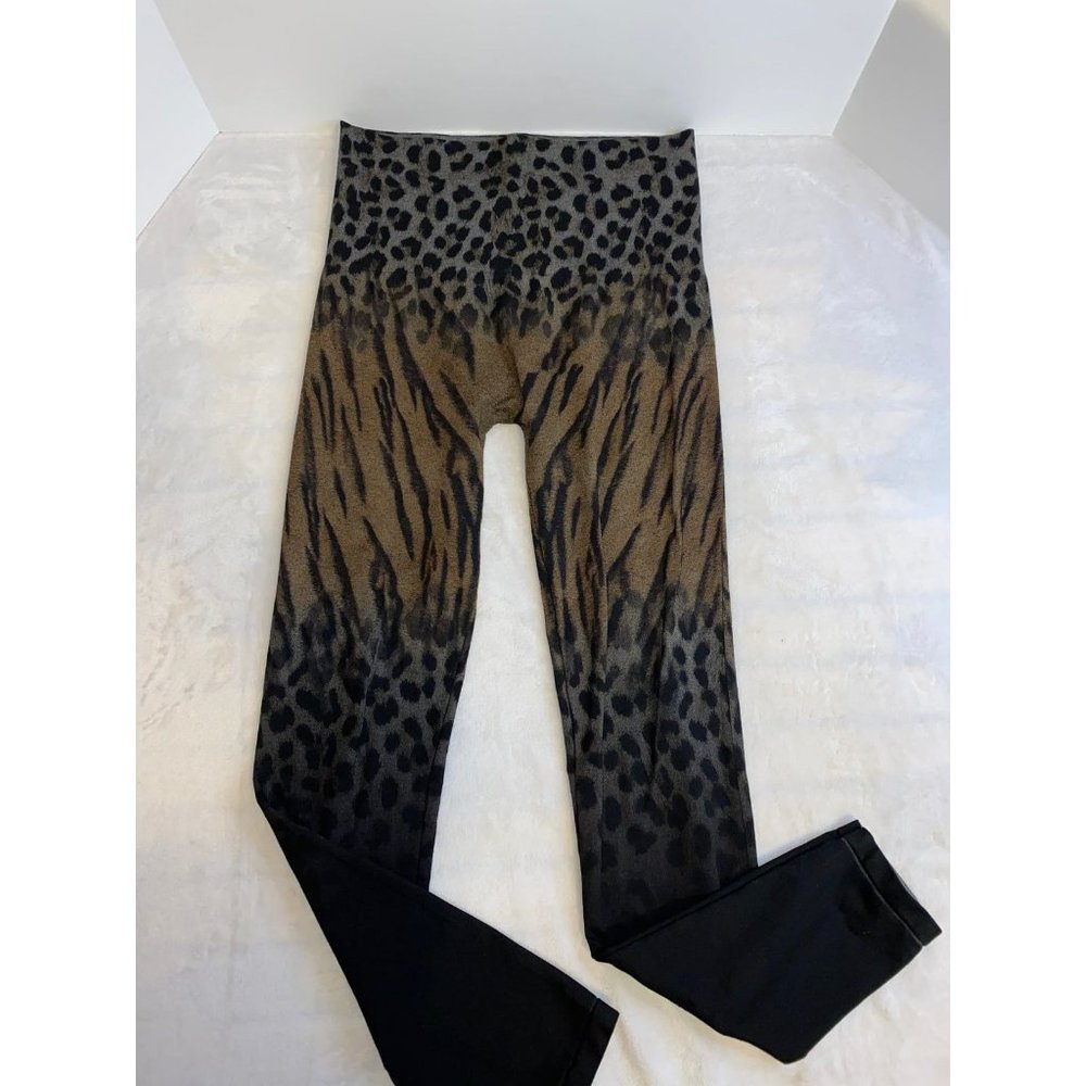 M.Rena High Waist Tummy Control Ombre Animal Print Leggings - Picture 3 of 5